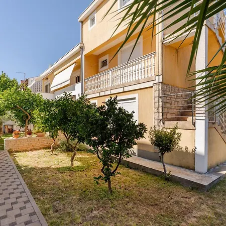 Modern With Loggia Terrace And Parking *