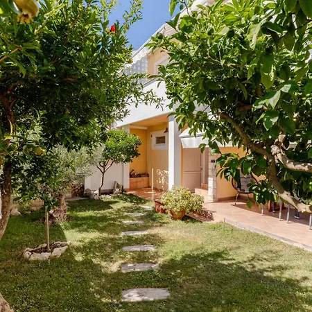 Modern With Loggia Terrace And Parking Apartment Zadar