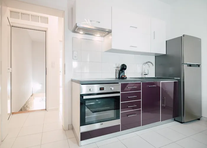 Modern With Loggia Terrace And Parking * Zara