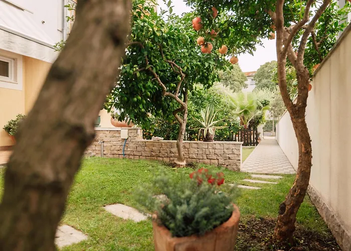 Apartamento Modern With Loggia Terrace And Parking
